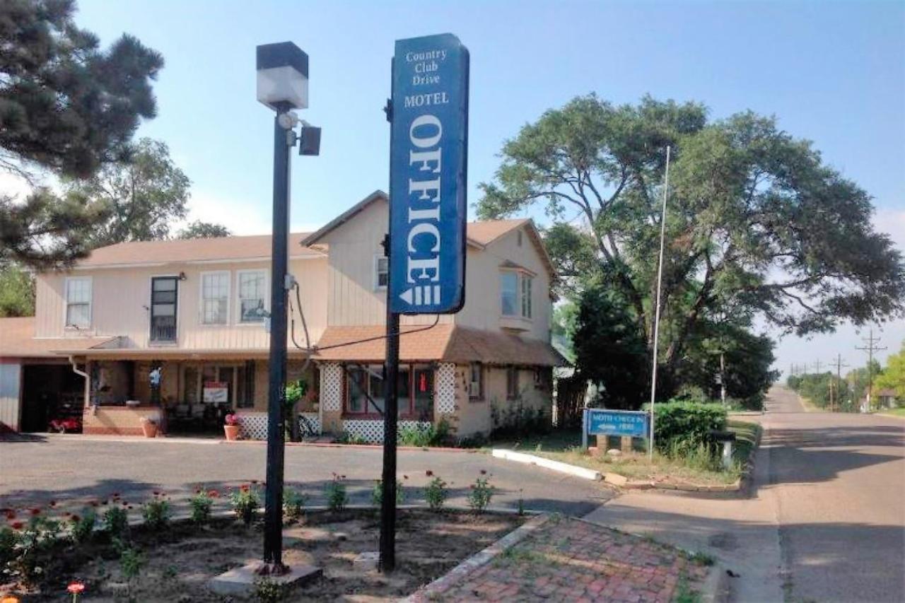 Oyo Hotel Colby, Ks Kültér fotó